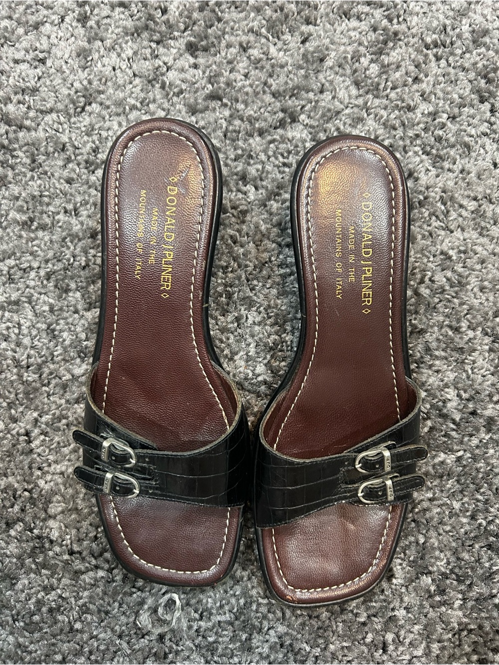 Donald J Pliner Crocodile-Embossed Buckle Heels US 7